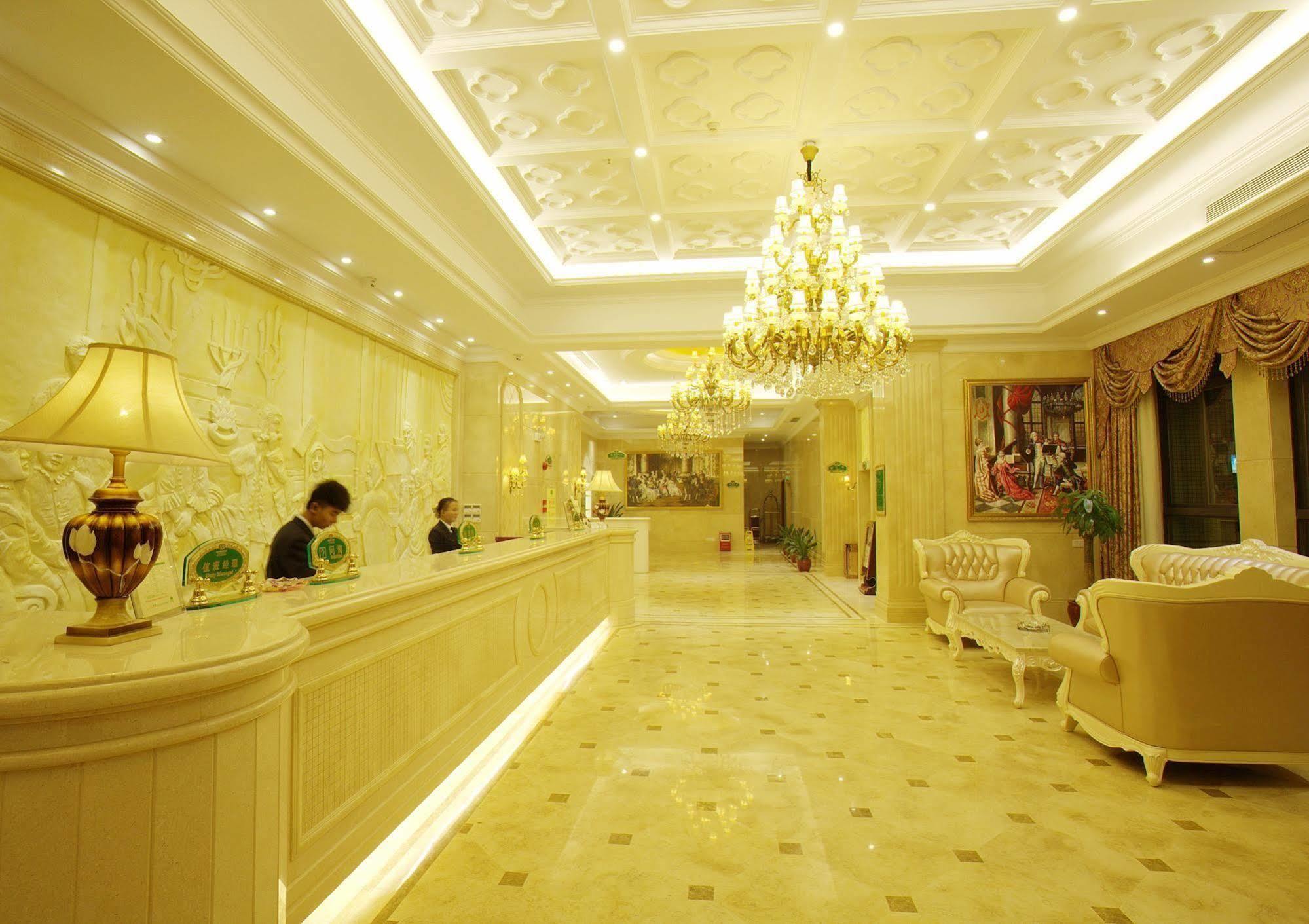 Vienna Hotel - Jinzhou Branch Cantón Exterior foto