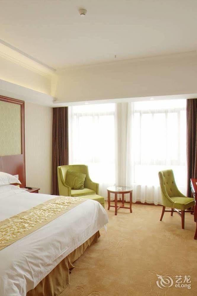 Vienna Hotel - Jinzhou Branch Cantón Exterior foto