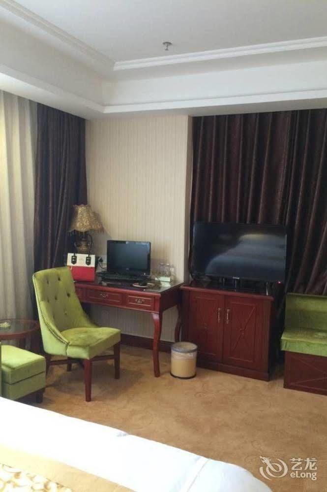 Vienna Hotel - Jinzhou Branch Cantón Exterior foto